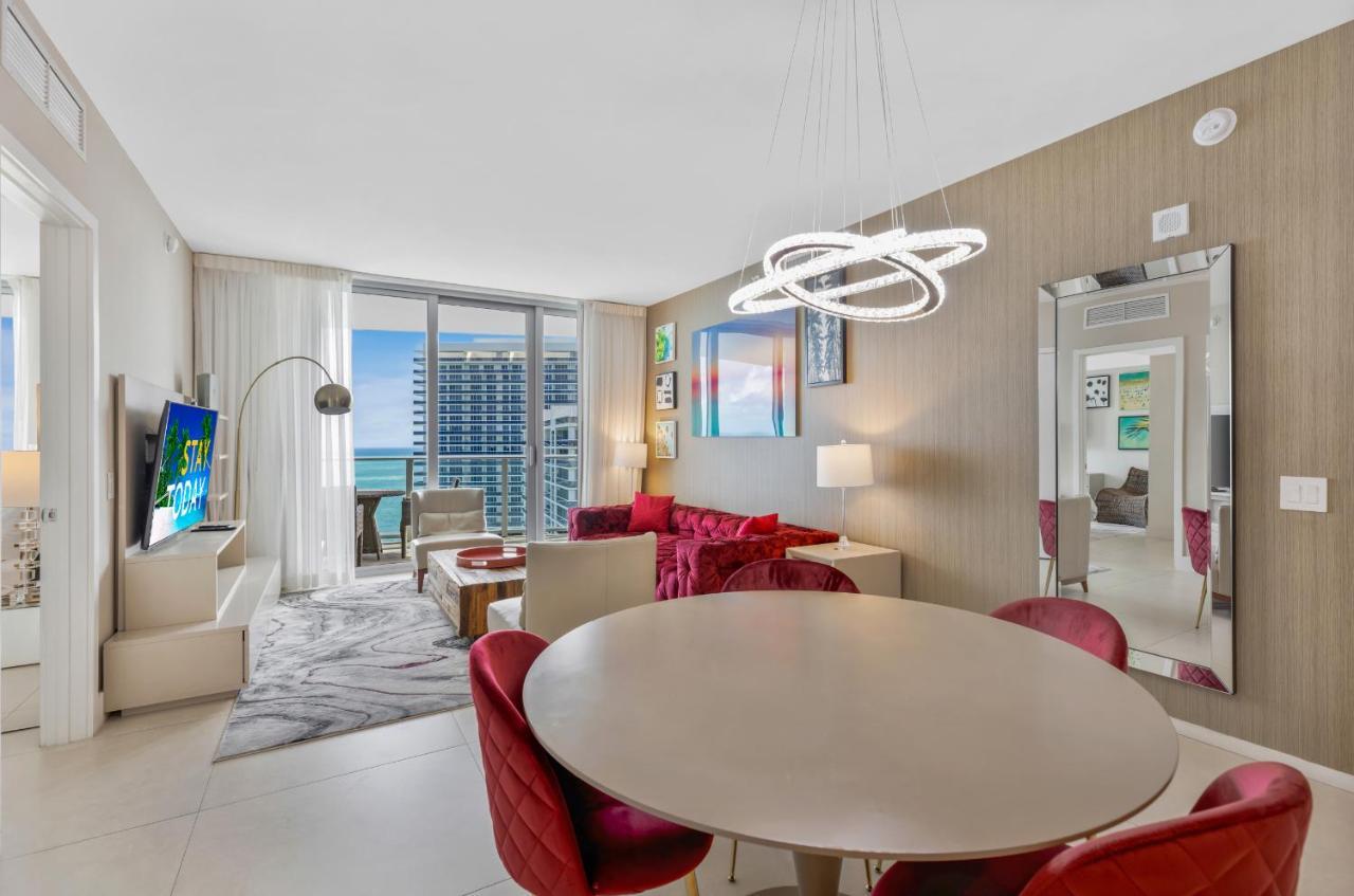 Seashore Resort: Beachfront 2-Bedroom with Ocean View and Rooftop Amenities Hollywood Exterior photo