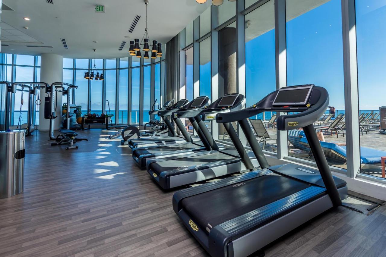 Seashore Resort: Beachfront 2-Bedroom with Ocean View and Rooftop Amenities Hollywood Exterior photo