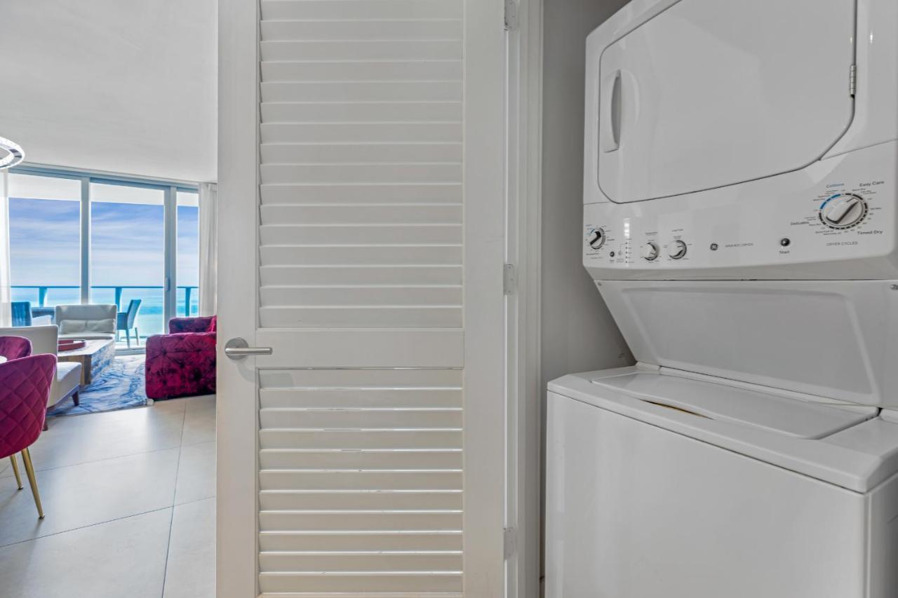 Seashore Resort: Beachfront 2-Bedroom with Ocean View and Rooftop Amenities Hollywood Exterior photo